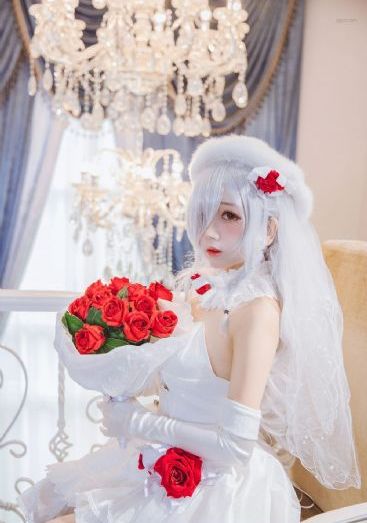 西方37大但免费_十万网红美女美酱