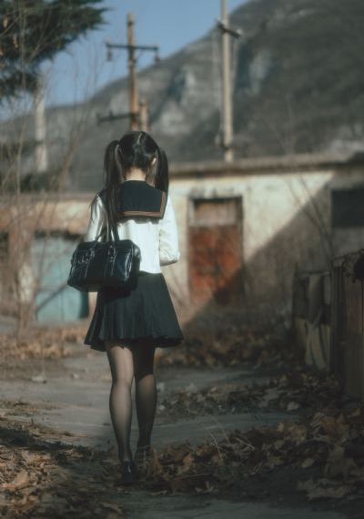 日日摸夜夜添夜夜添2020国产_超清电影在线看