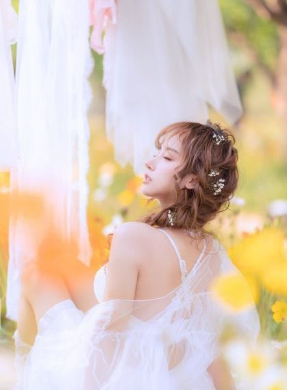 日韩美女图片免费观看_欧美成人在线