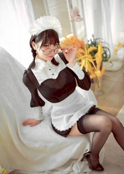 亚洲天堂高颜女自拍偷拍_BD英语免费全集观看