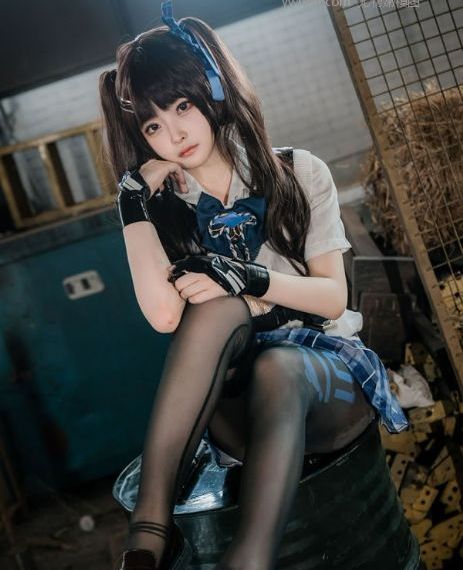 欧美亚洲中文久久久人妻乱码_高清直播在线观看