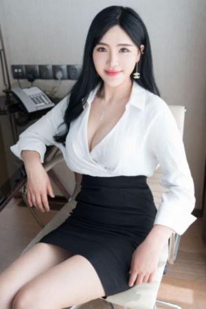 娇小稚嫩抱起来做h_4K高清在线