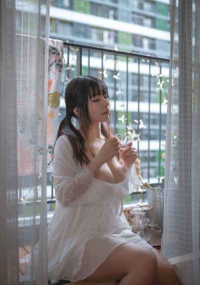 欧洲美熟女乱又伦免费视频_高清电影完整版