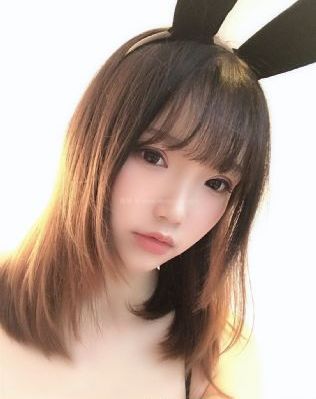 坐在老师当大JB上哭着写作业_高清电影