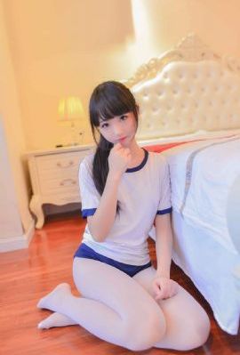 加勒比av一区二区_加长未删减版在线观看