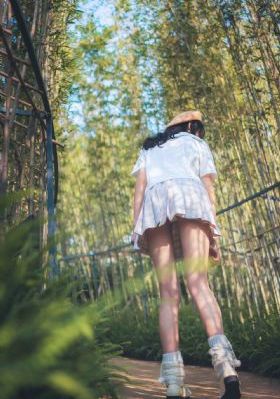 娇妻互换享受高潮交换美娇妻视频_BD英语HD在线观看